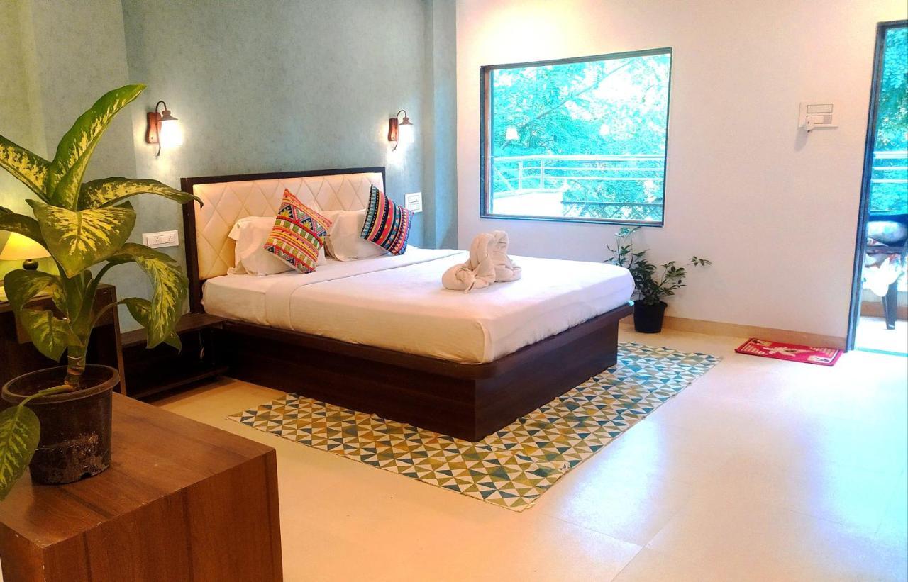 Hiranya Nature Retreat Daulatabad Exterior photo
