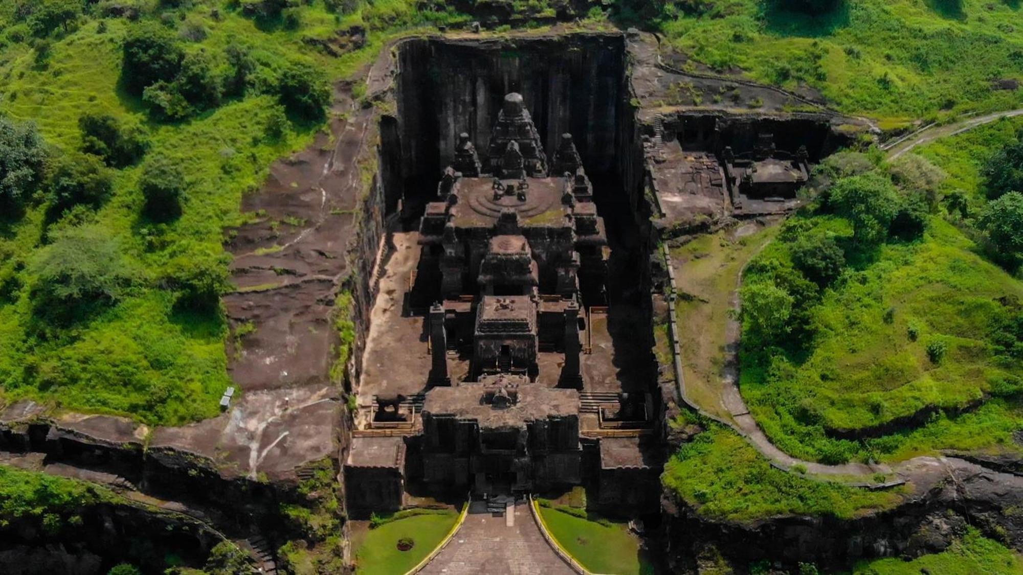 Hiranya Nature Retreat Daulatabad Exterior photo